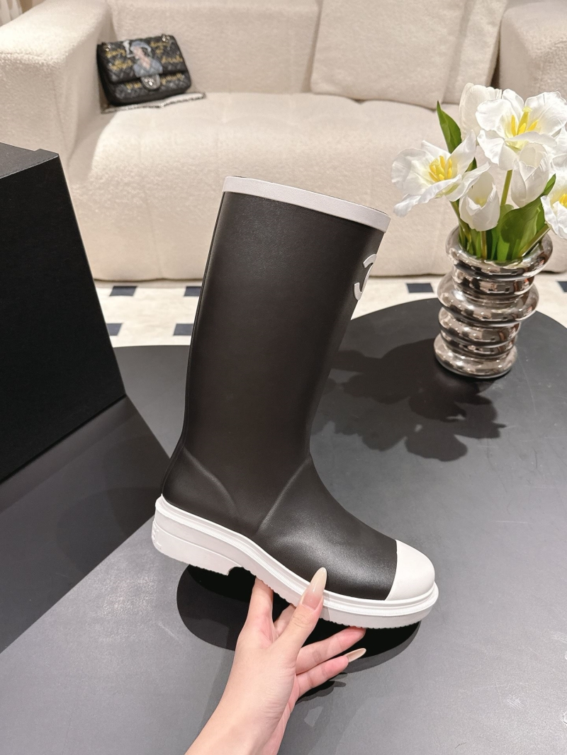 Ch**el boots